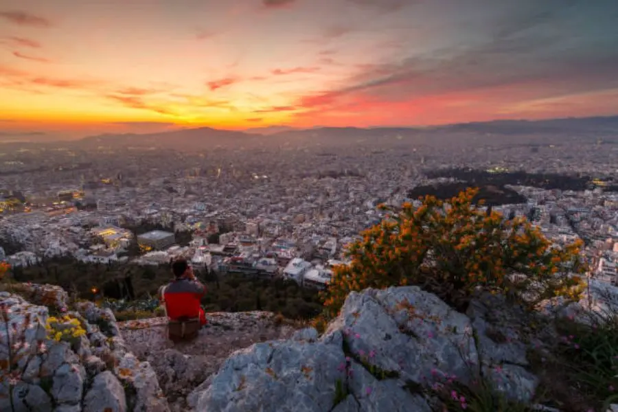 Best Time to Take a Half-Day Tour in Athens: A Month-by-Month Guide to Perfect Timing